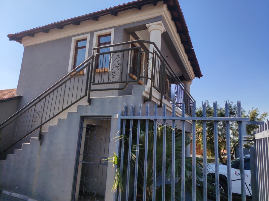 3 Bedroom Property for Sale in Tlhabane West North West